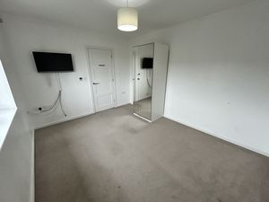 Photo 25- click for photo gallery